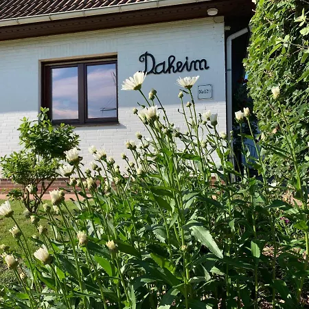 Апартаменты Haus Daheim Utersum